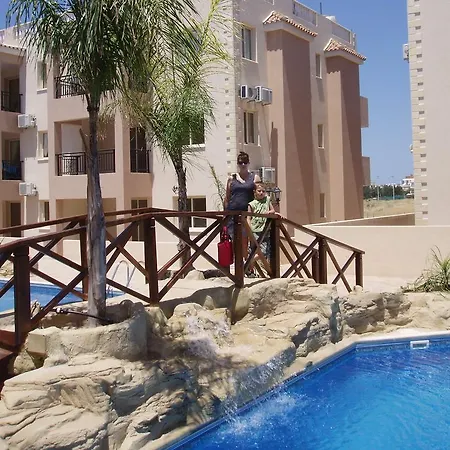 Royal Seacrest Apartment