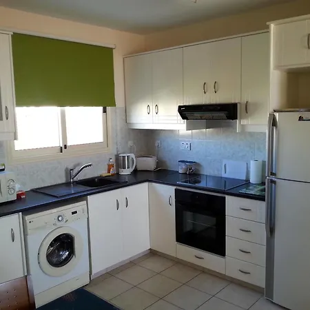 Royal Seacrest Apartment